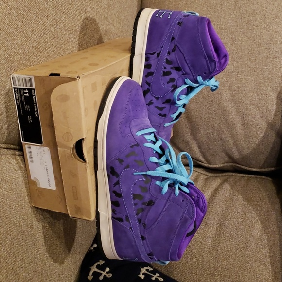 nike dunk flintstones